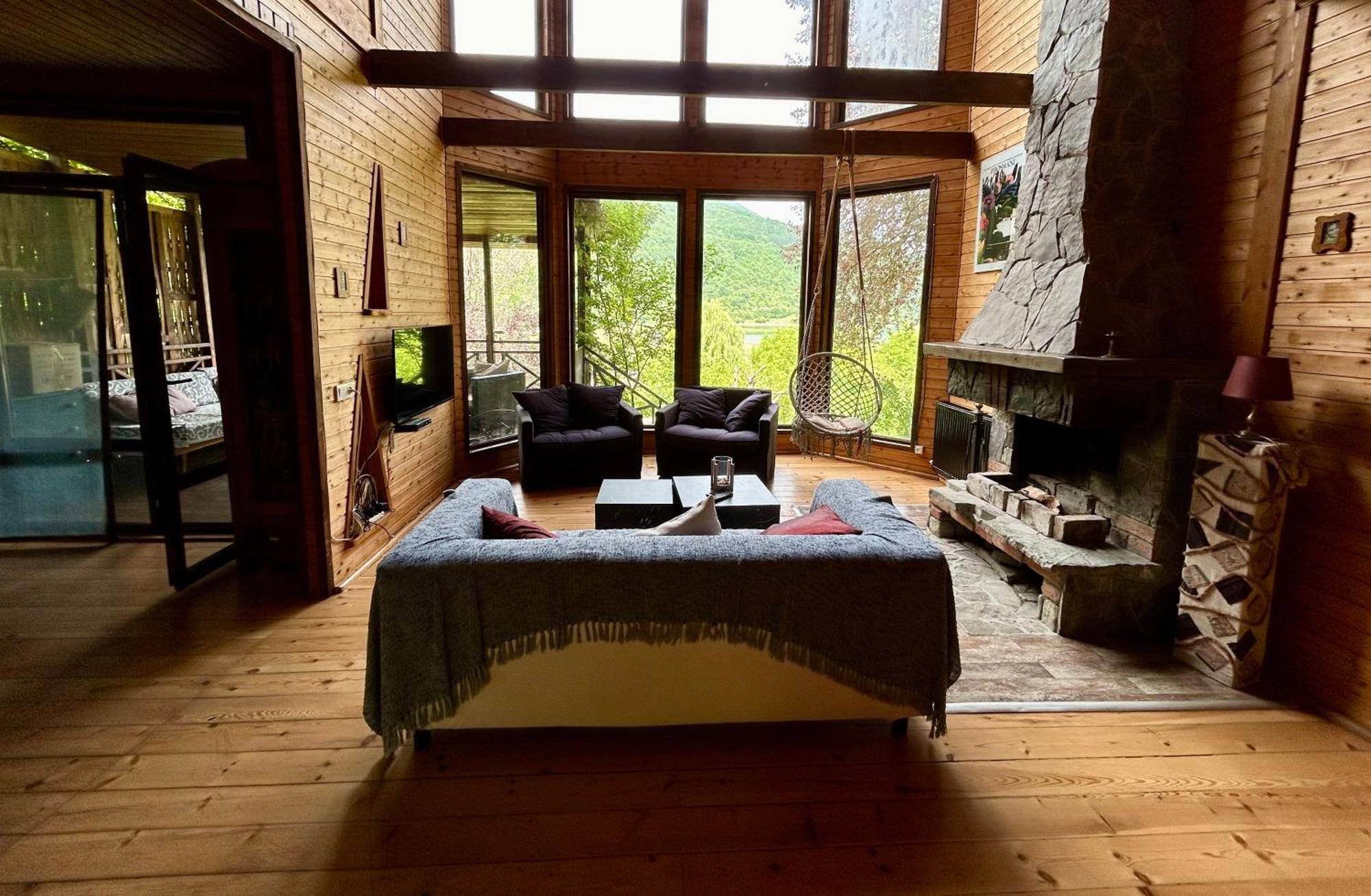 ❆Cozy, 4 Br. Villa In Ananuri❆ Екстериор снимка